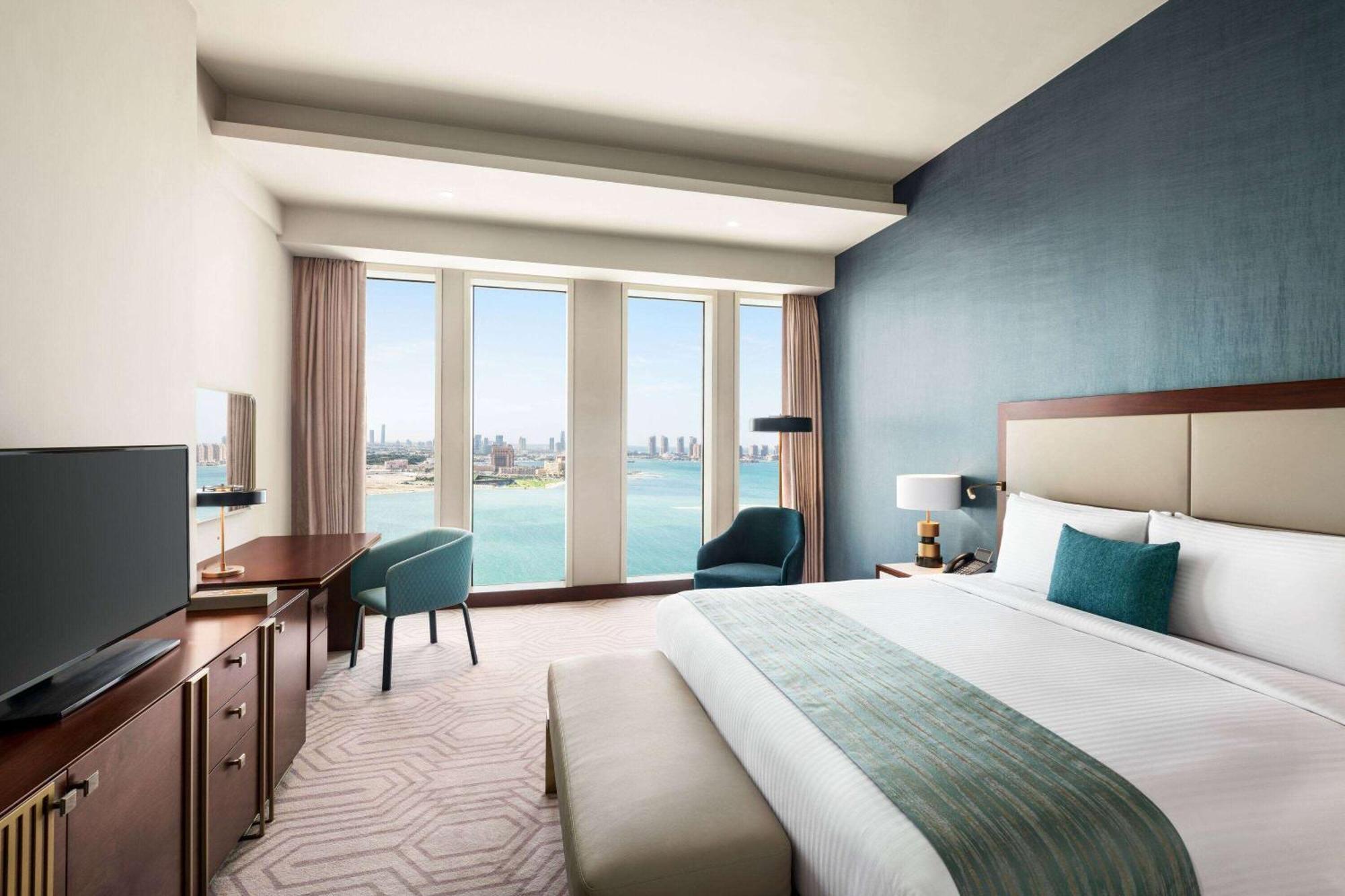 Wyndham Grand Doha West Bay Beach エクステリア 写真 A guest room at the hotel